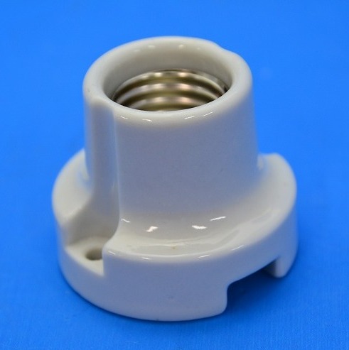ミツバ電陶　E26オール陶器レセップ（磁器製）　白　6A･300V　（MI-E263-W）