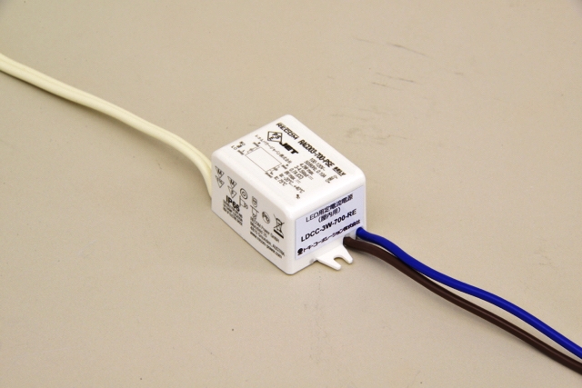 トキコーポレーション　LDCC-3W-700-RE　LED用定電流電源　定電流700mA