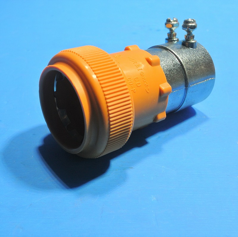 未来工業　CDCP-28Y（オレンジ）　CD管用　CPアダプター ワンタッチ型　ばら売り　在庫品