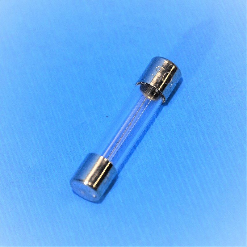 SOC　1.2A　125V　（φ6.4×30mm）ガラス管ヒューズ