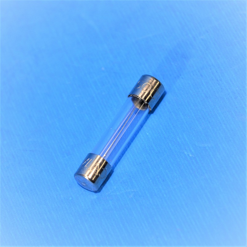 SOC　1A　125V　（φ6.4×30mm）ガラス管ヒューズ
