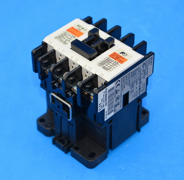 富士電機 電磁接触器 SC-5-1 AC200V-