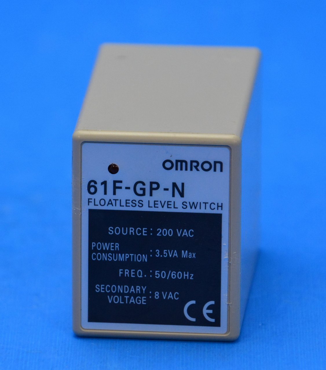 オムロン OMRON フロートなしスイッチ 61F-GP-N-AC200(未開封 未使用品)