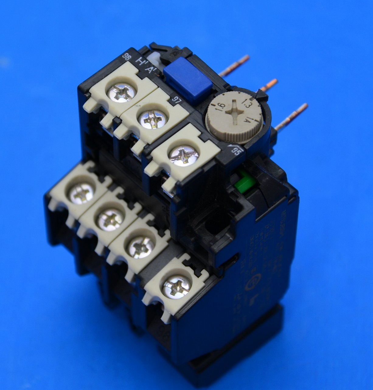 三菱電機　TH-N12CX　1.3A(1-1.6A) 　サーマル　在庫品（箱なし）
