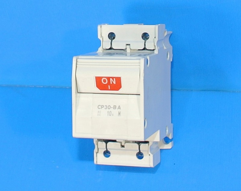 三菱電機　サーキットプロテクタ　CP30-BA2P1-M10AA　