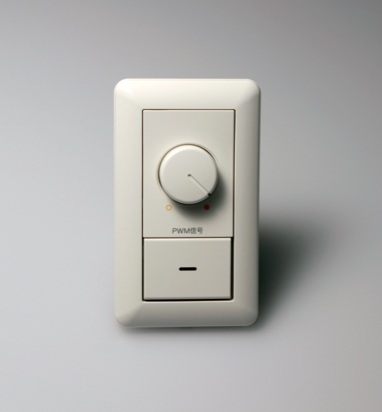 トキコーポレーション　LC-M-PWM　信号線式PWM調光器