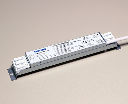 トキコーポレーション　LDCC-M-15W-700PWM　LED用定電流電源　PWM調光タイプ