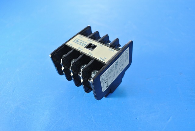 三菱電機 電磁接触器用補助接点