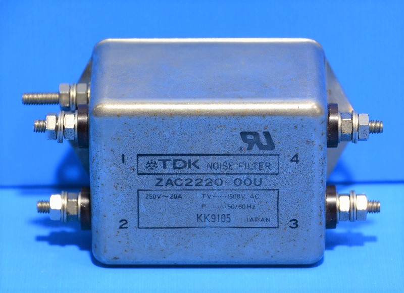 TDK　ノイズフィルタ　ZAC2220-00U