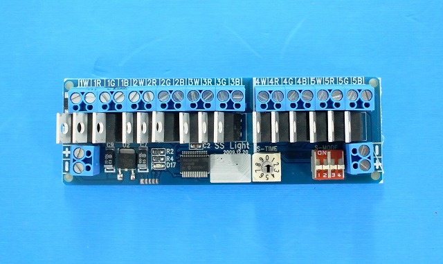 SSLight　FC500　RGBアナログコントローラ（4芯）