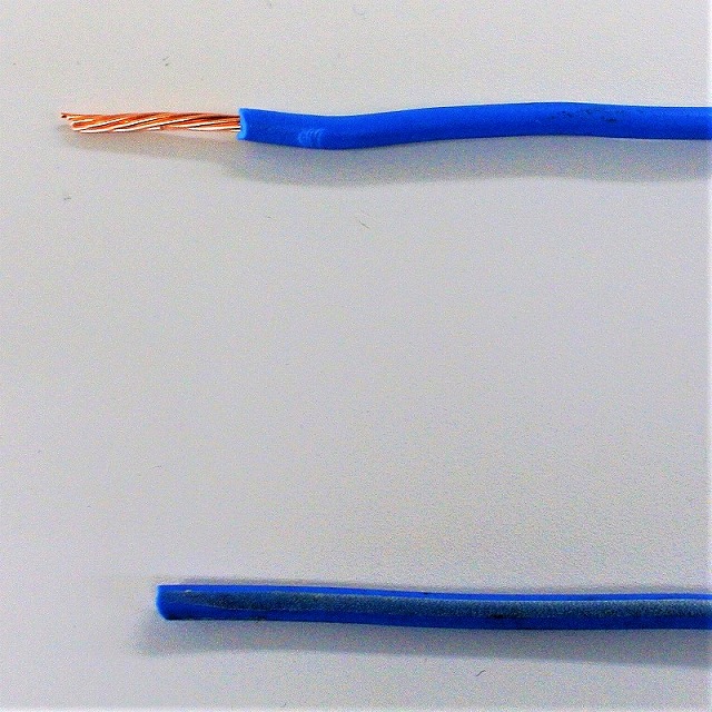 IV電線　2.0m㎡（より線）　青　IVビニル絶縁電線　【1Ｍ単位】