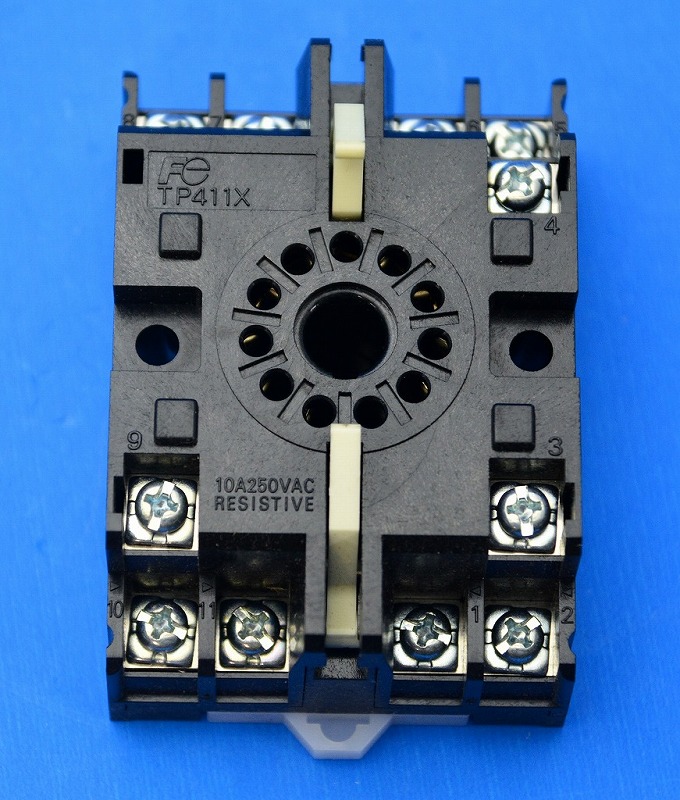 富士電機　TP411X　ミニコントーロルリレー用ソケット　（relay-socket）