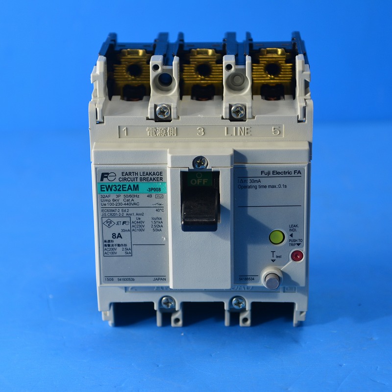 富士電機　EW32EAM　3P8A　30mA　漏電遮断器（ELB)