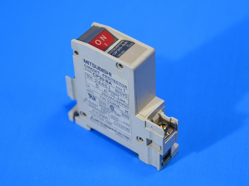 三菱電機　CP30-BA　1P1A　AC/DC　サーキットプロテクタ 　（T28）