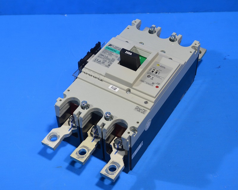 富士電機　EW400EAG　3P250A　配線用遮断器　漏電警報付②　AC100-230-440V