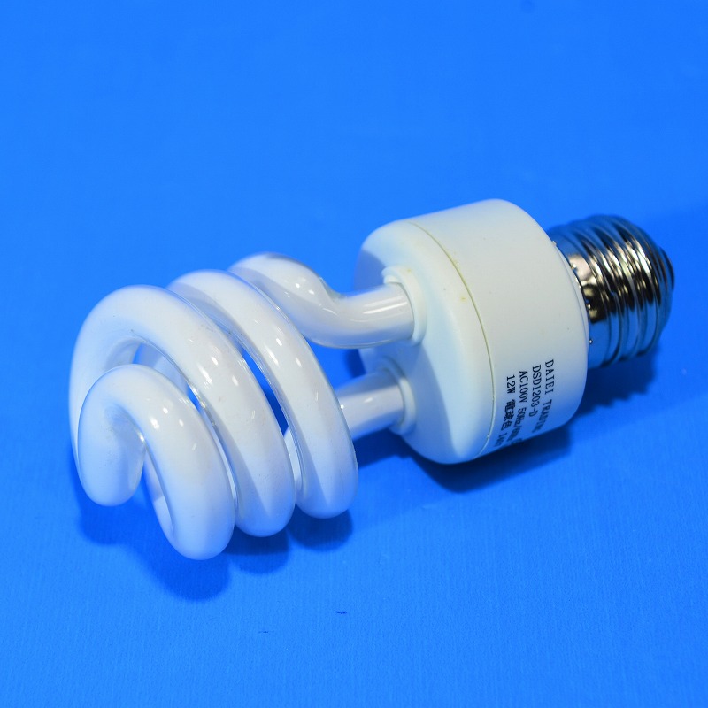 スパイラル　電球色　E17　60W形・電球型蛍光灯