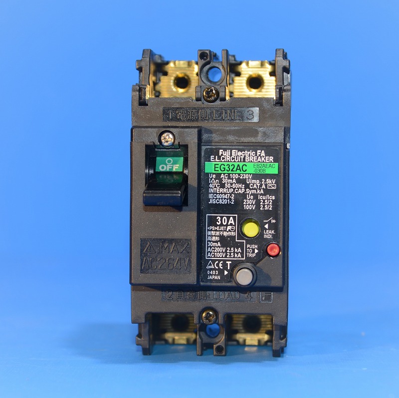 富士電機　EG32AC　2P30A　30mA（2P2E30A）　漏電遮断器　（C)