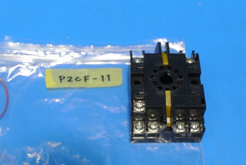 通販 | オムロン P2CF-11 共用ソケット 丸形ソケット P2CF(表面接続