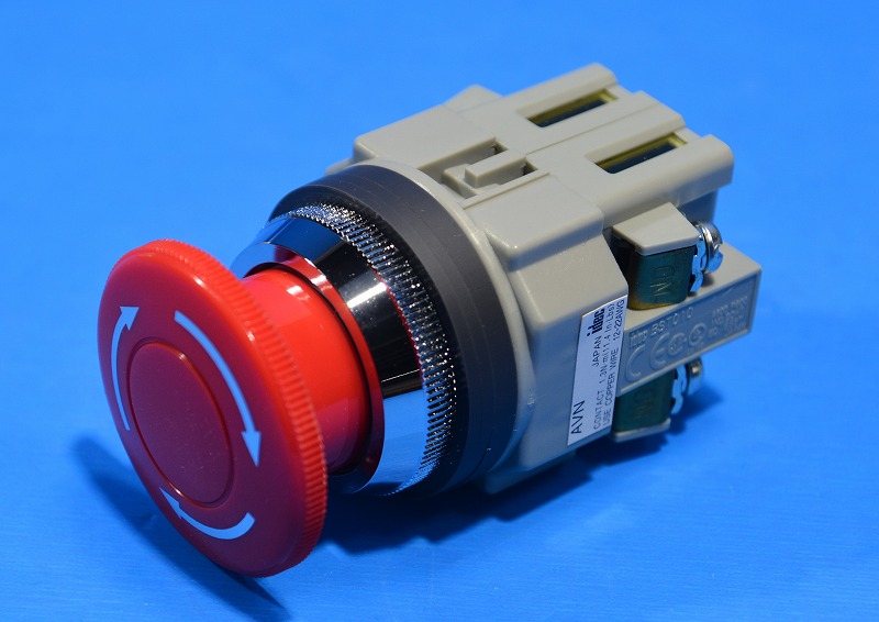 IDEC（和泉）　AVN311NR　赤　φ30シリーズ　大形プッシュロックターンリセット形押ボタンスイッチ